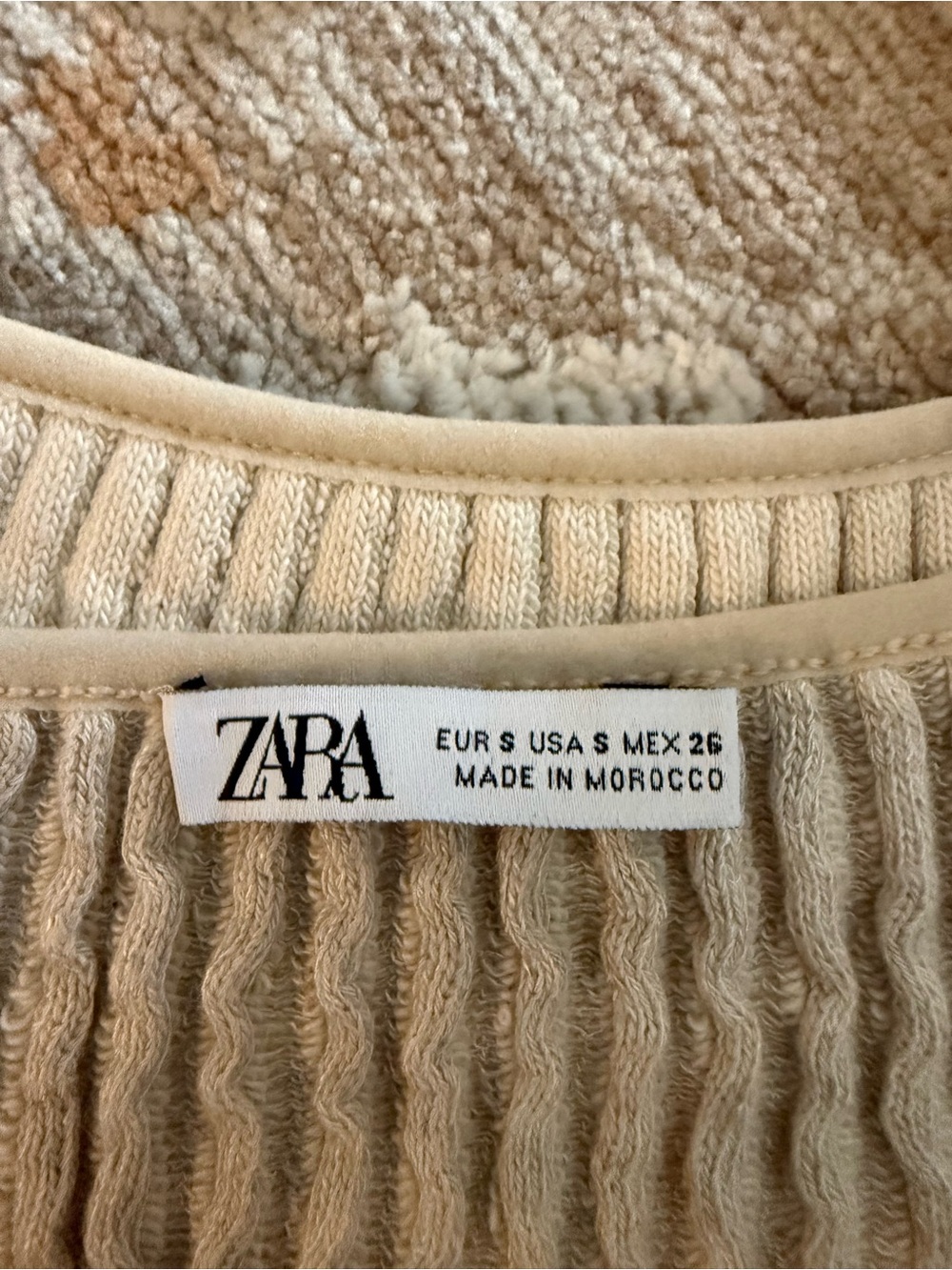 ZARA Cream Ribbed Cropped Top - Picture 3 of 3